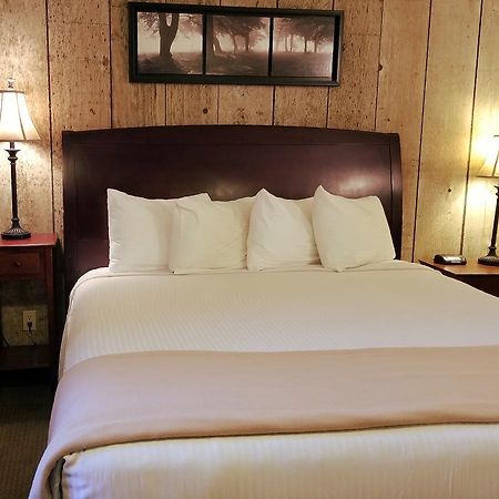Gold Pan Lodge Quincy ภายนอก รูปภาพ